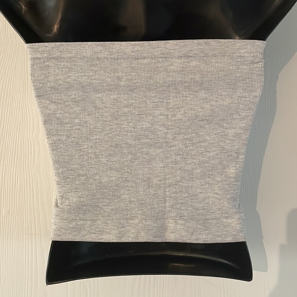 Top - Picture 3 of 3